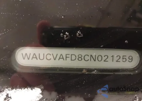 2012 Audi A8 4.2 Premium из США, поврежденный, VIN WAUCVAFD8CN021259